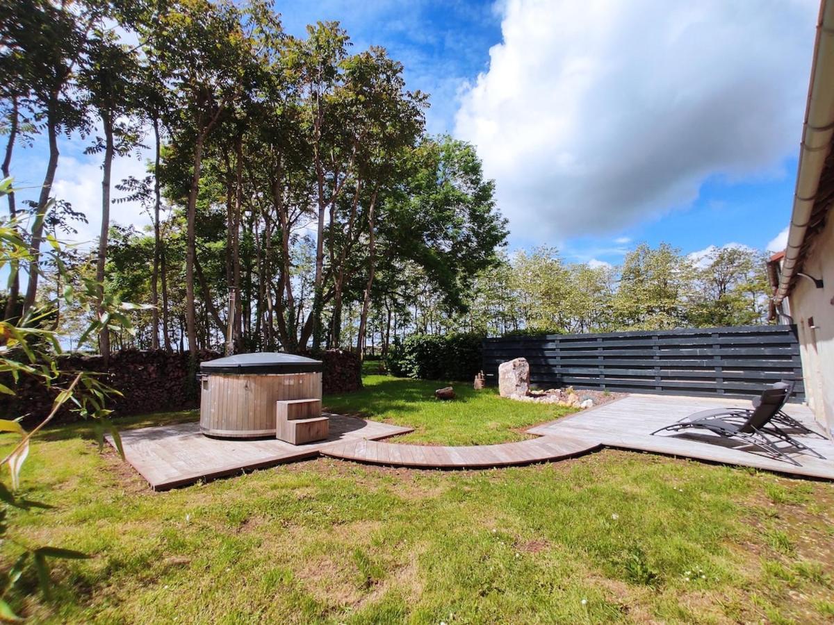 Hébergement de vacances La Manova Domaine&spa Piscine Sauna Bain Nordique Jacuzzi *